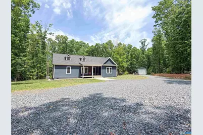 1387 Spreading Oak Rd, Arvonia, VA 23004 - Photo 2