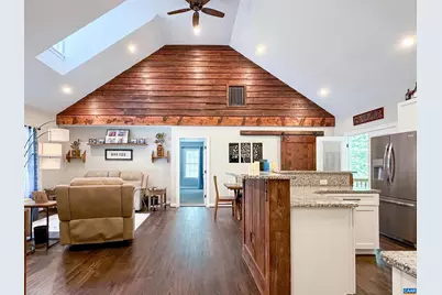 1387 Spreading Oak Rd, Arvonia, VA 23004 - Photo 4