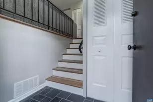 587 Southampton Ct, Charlottesville, VA 22901 - Photo 6