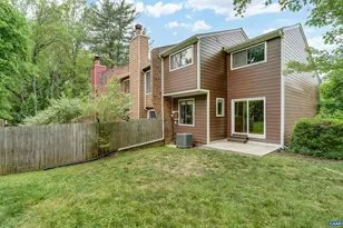 587 Southampton Ct, Charlottesville, VA 22901 - Photo 4