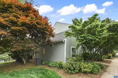 1250 Maple View Dr, Charlottesville, VA 22902 - Photo 2