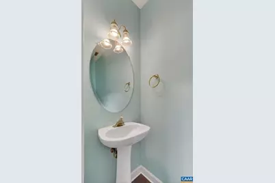 1270 Chatham Rdg, Charlottesville, VA 22901 - Photo 4