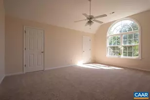 121 Sundrops Ct, Charlottesville, VA 22902 - Photo 12