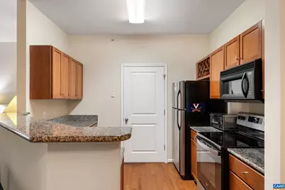765 Walker Sq #2D, Charlottesville, VA 22904 - Photo 8