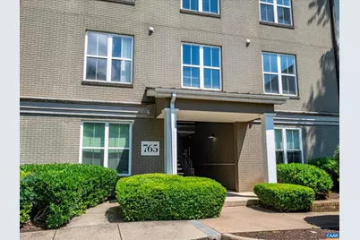 765 Walker Sq #2D, Charlottesville, VA 22904 - Photo 2