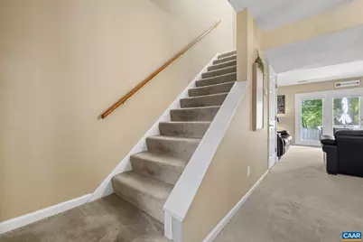 1638 Garden Ct, Charlottesville, VA 22901 - Photo 18