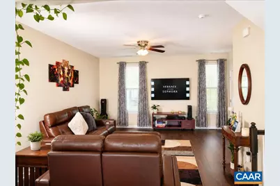 2046 Elm Tree Ct, Charlottesville, VA 22911 - Photo 6