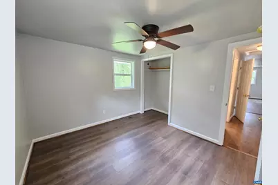 5290 Dixie Hill Rd, Buckingham, VA 23921 - Photo 14