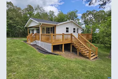 5290 Dixie Hill Rd, Buckingham, VA 23921 - Photo 2
