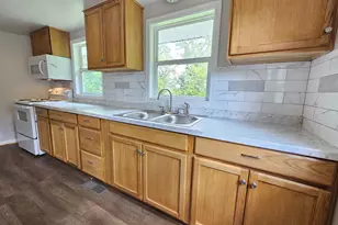 5290 Dixie Hill Rd, Buckingham, VA 23921 - Photo 12