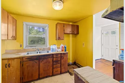 837 Ridge St, Charlottesville, VA 22902 - Photo 16