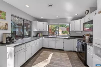 1511 Lake Forest Dr, Charlottesville, VA 22901 - Photo 10
