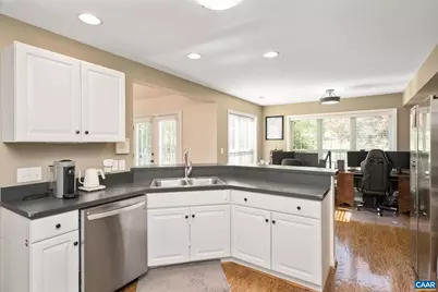 998 Pintail Ln, Charlottesville, VA 22903 - Photo 6