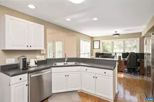 998 Pintail Ln, Charlottesville, VA 22903 - Photo 6
