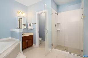 1708 Wright Ln, Charlottesville, VA 22911 - Photo 16