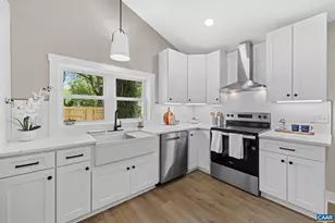 2155 Thomas Jefferson Dr, Charlottesville, VA 22902 - Photo 14