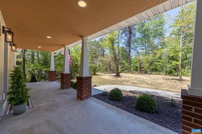 2155 Thomas Jefferson Dr, Charlottesville, VA 22902 - Photo 6