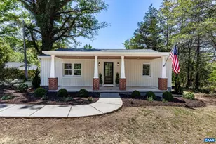 2155 Thomas Jefferson Dr, Charlottesville, VA 22902 - Photo 2