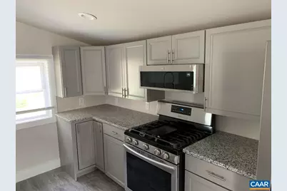 1109 Myrtle St #B, Charlottesville, VA 22902 - Photo 4