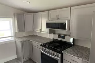 1109 Myrtle St, Charlottesville, VA 22902 - Photo 4