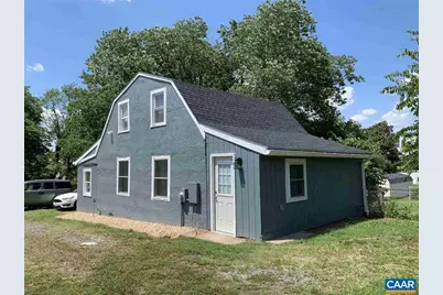 1109 Myrtle St #B, Charlottesville, VA 22902 - Photo 2