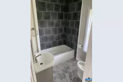 1109 Myrtle St #B, Charlottesville, VA 22902 - Photo 8