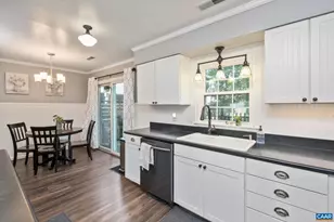 1531 Minor Ridge Ct, Charlottesville, VA 22901 - Photo 4