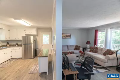 6920 Albevanna Spring Rd, Scottsville, VA 24590 - Photo 8