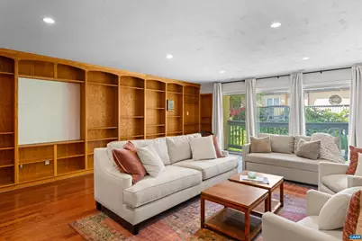 305 NW 2nd St #A, Charlottesville, VA 22902 - Photo 2