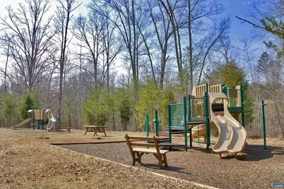 305 Starcrest Rd, Charlottesville, VA 22902 - Photo 36