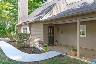 305 Starcrest Rd, Charlottesville, VA 22902 - Photo 4