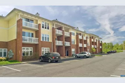 921 Catalpa Ter, Charlottesville, VA 22903 - Photo 1