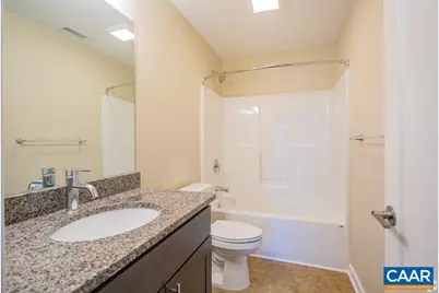 630 Park St #H, Charlottesville, VA 22902 - Photo 8