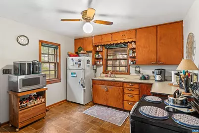 908 Rockland Ave, Charlottesville, VA 22902 - Photo 10