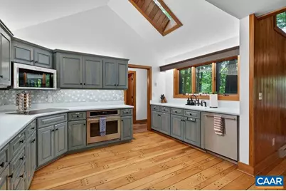27 Fox Sparrow Ln, Wintergreen Resort, VA 22967 - Photo 34