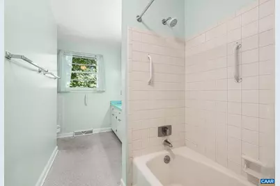 2514 Hillwood Pl, Charlottesville, VA 22901 - Photo 16