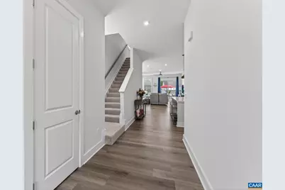 1630 Koch Ct, Charlottesville, VA 22911 - Photo 2