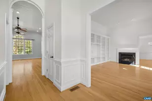 935 Garth Rd, Charlottesville, VA 22901 - Photo 8