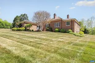 935 Garth Rd, Charlottesville, VA 22901 - Photo 40