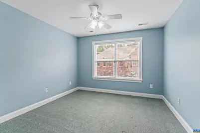 1039 Glenwood Station Ln, Charlottesville, VA 22901 - Photo 18