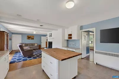 102 Bollingbrook Dr, Charlottesville, VA 22911 - Photo 12
