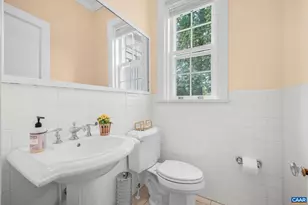 410 White Gables Ln, Charlottesville, VA 22903 - Photo 26