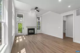 1382 Marcella St, Charlottesville, VA 22911 - Photo 18