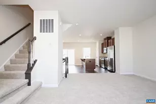 2427 Pocoson Wood Ct, Charlottesville, VA 22911 - Photo 4