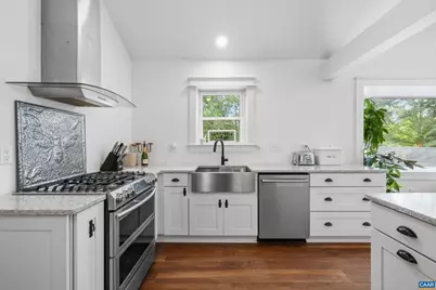 104 Buckingham Cir, Charlottesville, VA 22903 - Photo 16