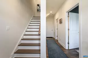 735 Lochlyn Hill Dr, Charlottesville, VA 22902 - Photo 4