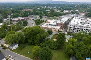 414 NW 10 1/2 St, Charlottesville, VA 22903 - Photo 4
