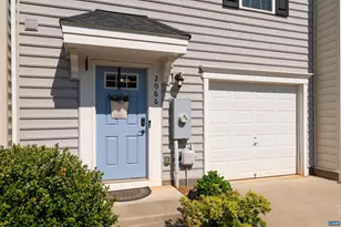 2066 Elm Tree Ct, Charlottesville, VA 22911 - Photo 2