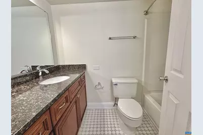 110 Turtle Creek Rd #04, Charlottesville, VA 22901 - Photo 2