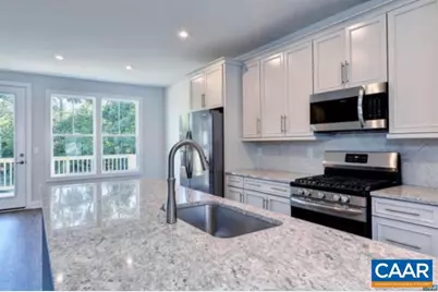 2217 Brindle Ln, Charlottesville, VA 22911 - Photo 2